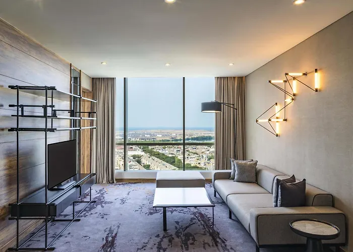 Swissôtel Jakarta PIK Avenue