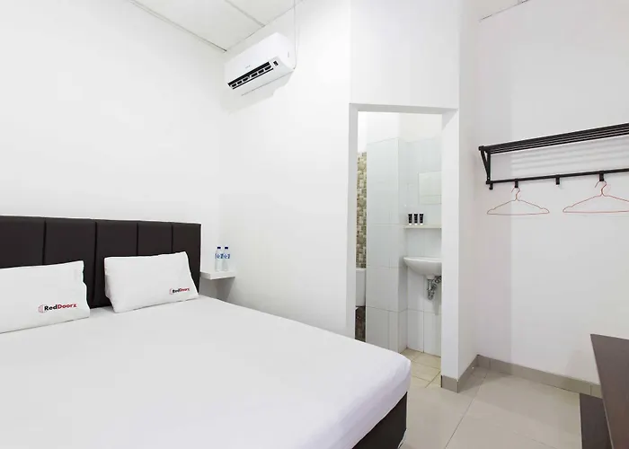 Reddoorz @ Kemanggisan Hotel Jakarta